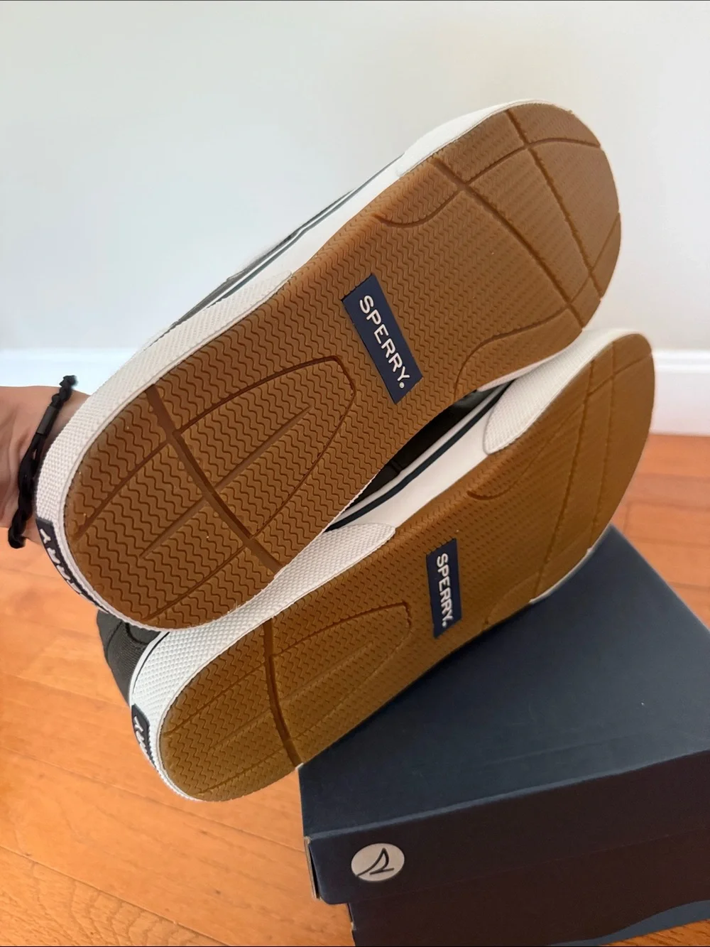 Sperry casual deck